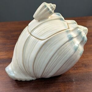 Vintage Shoreline Cream and Blue Shell Ceramic Cookie Jar